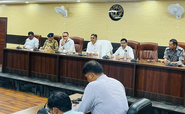 Administration on alert over flood threat; District Magistrate reviews preparedness and issues strict directives.