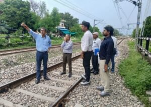 The PCE reviewed rail projects with the DRM and conducted a site inspection of the Rajatalab LHS.