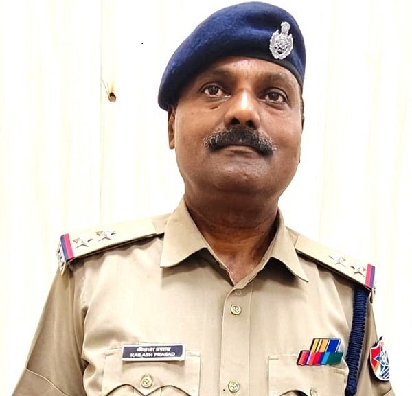 President Honors Dedication, Honesty, and Exemplary Service—North Eastern Railway Proud of RPF Sub-Inspector from Varanasi Division's Achievement