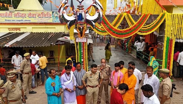The SP inspected the security arrangements at the Shivdwar Temple during the month of Shravan.