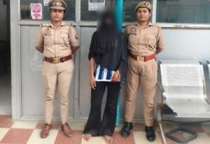 Sigra Anti-Romeo team arrests woman for harassing passersby with obscene gestures in a public place