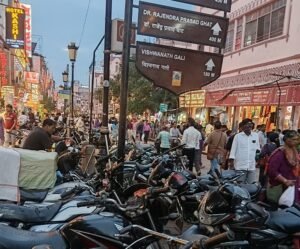 Building collapses in Delhi spark an uproar, yet why is there silence regarding the daily rise in encroachment and alleged arbitrary extortion on the streets of Kashi?