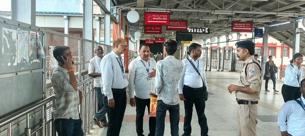 103 passengers caught during 'fortress-style' ticket check at Varanasi Junction; ₹94,905 collected in fines