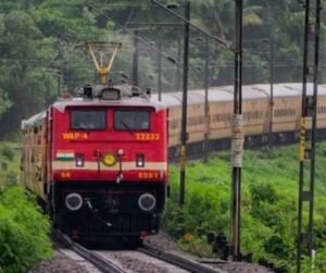 Major relief for rail passengers during the festive season: Additional stops for two special trains at Deoria Sadar and Siwan