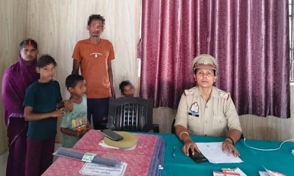 Couple reunited through 'Mission Shakti' initiative; estranged pair agrees to live together.