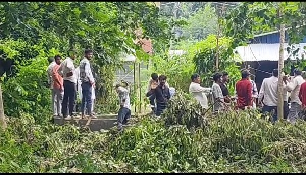 Demand to close meat restaurant near temple; SDM assures action following villagers' complaint