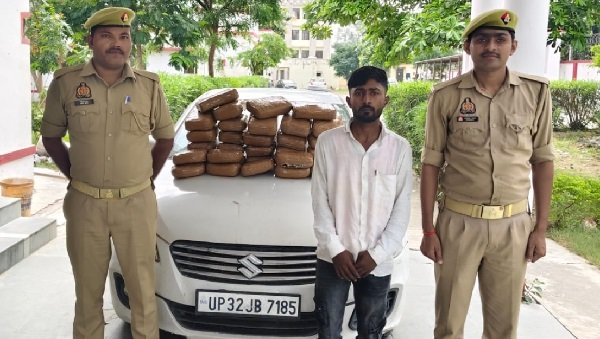 Mirzapur Police's alertness leads to the exposure of a large consignment of narcotics; smuggler arrested with 32.5 kg of cannabis.