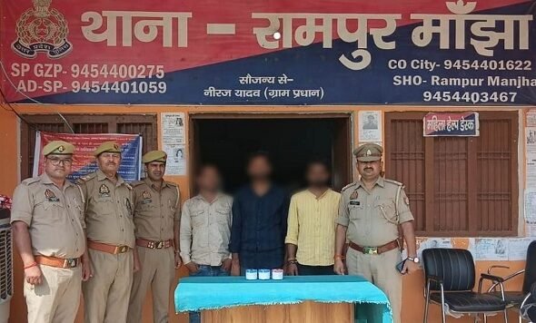 Three arrested in Ghazipur with heroin worth Rs 50.73 lakh; two motorcycles and four mobile phones seized