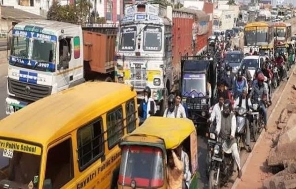 Why should the public be held hostage for VVIP convoys? In a democracy, roads belong to everyone—everyone has a right to them!