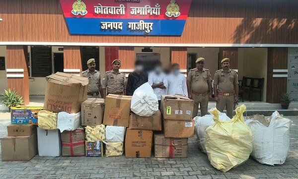 4.78 quintals of illegal firecrackers seized in Ghazipur; three suspects arrested; value estimated at around Rs 4.50 lakh