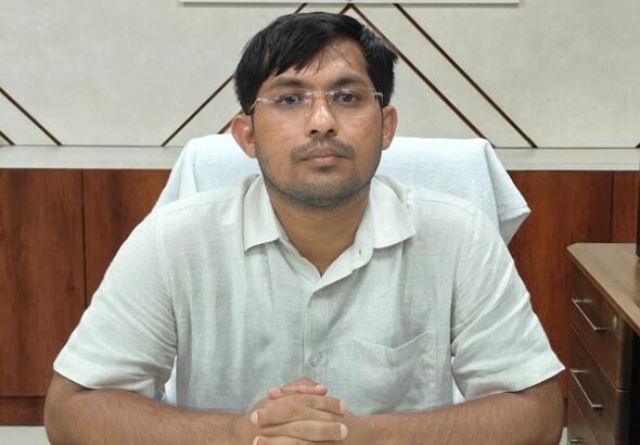 Chandauli on alert due to the looming cyclonic storm in the Bay of Bengal; disaster control room to remain active 24/7; District Magistrate issues strict directives to officials.