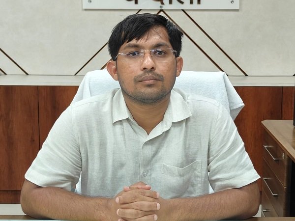 Chandauli on alert due to the looming cyclonic storm in the Bay of Bengal; disaster control room to remain active 24/7; District Magistrate issues strict directives to officials.