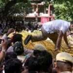 Opposition’s ‘Save Democracy’ march in Delhi; Rahul Gandhi climbs barricades; demand for CEC’s resignation